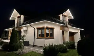 Na jakiej wysokości lampy na elewacji, aby uniknąć błędów w oświetleniu?