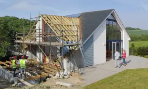 Ile kosztuje budowa domu w UK? Sprawdź ukryte wydatki i oszczędności