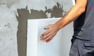 Ile kleju na 200m2 elewacji? Oblicz dokładnie, uniknij strat!
