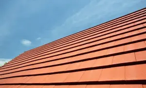 Jaka dachówka jest najlepsza? Odkryj najważniejsze aspekty wyboru.