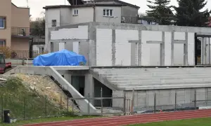 Ile kosztuje budowa stadionu? Zaskakujące różnice w cenach w Polsce!
