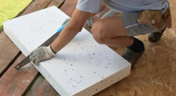 Czy styropian podłogowy nadaje się na elewacje? Kluczowe informacje i porady